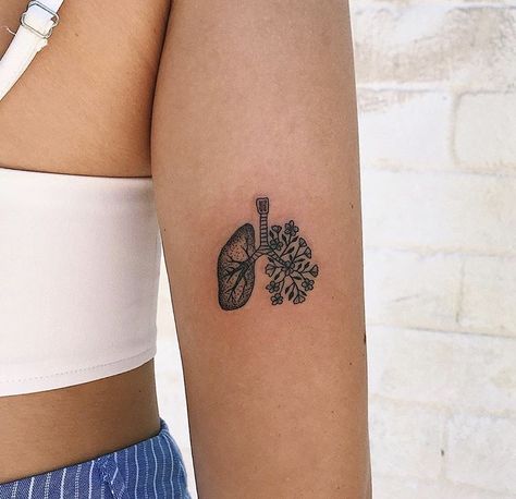 Lung Tattoo, Anatomy Tattoo, Hippie Tattoo, Nurse Tattoo, Kunst Tattoos, Muster Tattoos, Inspiration Tattoos, Geniale Tattoos, Little Tattoos