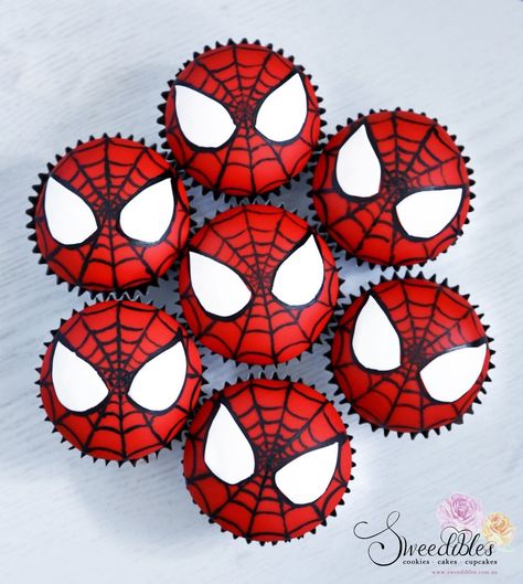 Spiderman Birthday Party Decorations, Spiderman Cupcakes, Spiderman Birthday Cake, Marvel Birthday Party, Spiderman Theme, Spiderman Birthday Party, Spiderman Party, Avengers Birthday, Spiderman Cake