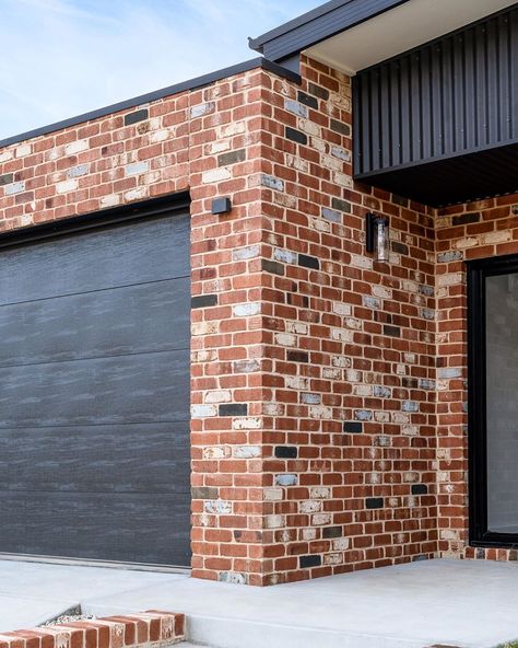 House Exterior Cladding, Commercial Ideas, Sustainable Building Design, Recycled Brick, Brick Cladding, House Cladding, Contemporary House Exterior, Red Brick House, Modern House Facades