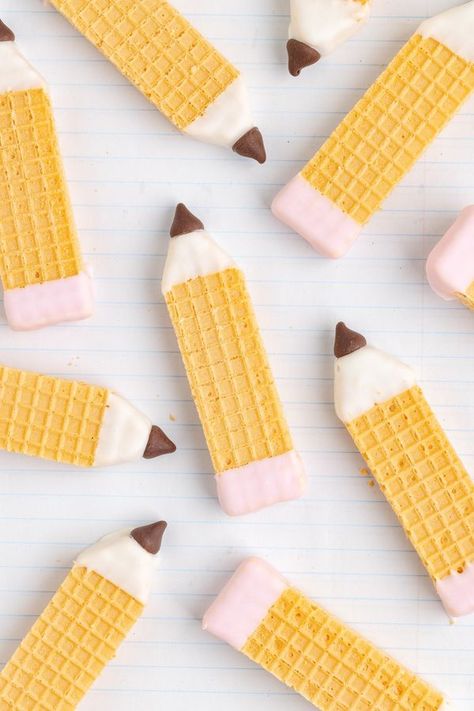 Pencil Cookies, School Snacks For Kids, Best Holiday Cookies, Preschool Snacks, Healthy School Lunches, Lunch Box Snacks, Kids Treat, School Treats, Wafer Cookies