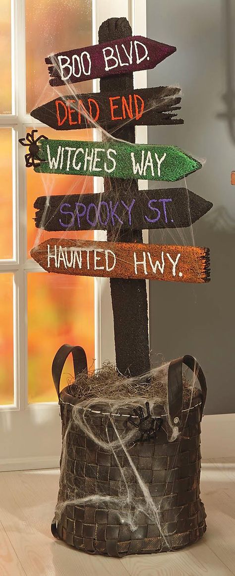 Diy Halloween Dekoration, Dekorasi Halloween, Hantverk Diy, Halloween Decor Diy, Hallowen Ideas, Casa Halloween, Halloween Fest, Diy Halloween Decor, Adornos Halloween