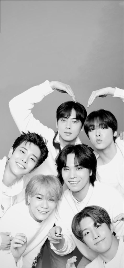 Moonbin Astro Black And White, Moonbin Black And White, Group Photo Black And White, Astro Kpop Group, Exo Group Photo, Jinjin Astro, Groups Poster, Astro Wallpaper, Wallpaper Kpop