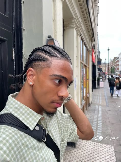 Best Braid Styles For Men, Short Dreads Men Hairstyles, Braids Men Cornrows, Cornrow With Fade, Mens 4 Cornrows, Black Male Cornrow Styles, Mexican Cornrows, Lil Nas X Hair, Men’s Braids With Taper