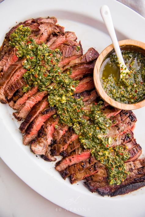 Chimichurri Flank Steak, Chimichurri Recipes, Steak Chimichurri, Chimichurri Steak, Flank Steak Recipes, Chimichurri Recipe, Best Paleo Recipes, Whole30 Dinners, Chimichurri Sauce