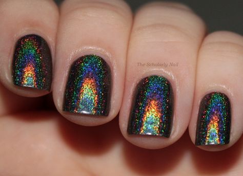 Black Hologram Nails, Hologram Nails, Hologram Effect, Nails Metallic, Nail Polish Art, Metallic Nails, Holographic Nails, Beauty Nails, Beautiful Nails