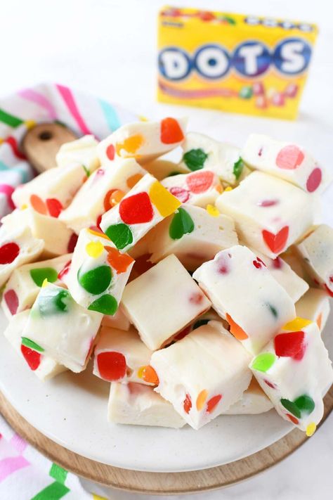 Fruity Gumdrop Nougat Candy - Savvy Saving Couple Jelly Nugget Candy, Gumdrop Nougat, Gumdrop Candy, Candy Homemade, Nougat Candy, Nougat Recipe, Christmas Candy Homemade, Easy Candy Recipes, Yummy Deserts