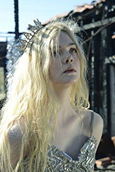 Ellie Fanning, Dakota And Elle Fanning, Dakota Fanning, Elle Fanning, 인물 사진, Girl Crushes, Marie Antoinette, Pretty Face, Tiara