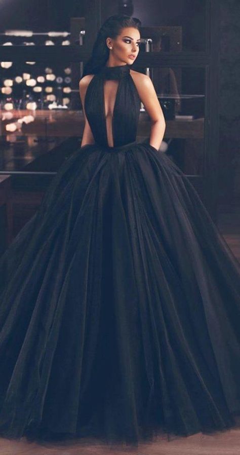 Black Lace Ball Gown, Black Wedding Gowns, Wedding Dresses Lace Ballgown, Fancy Gowns, Wedding Dress Guide, Lace Ball Gowns, Ball Gowns Evening, Prom Dresses Online, Wedding Dress Trends