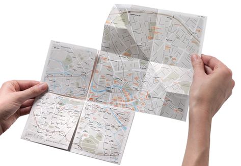 map² - The Zoomable Map on Paper by Anne Stauche — Kickstarter 보고서 디자인, Folded Maps, Poster Sport, Gfx Design, Map Projects, Map Paper, London Map, Guerilla Marketing, Up Book