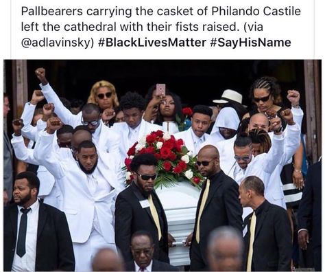 Pallbearer carrying the casket of Philando Castile left the cathedral with their fists raised #blacklivesmatter Black Power, Philando Castile, Horse Drawn, Just Video, King Queen, Black Is Beautiful, Black People, Black Lives, Black Lives Matter