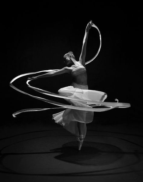 ribbon dance Dance Like No One Is Watching, Dance Movement, Shall We Dance, Fred Astaire, Ballet Photography, Dance Quotes, Ballet Beautiful, Poses References, Dance Photos