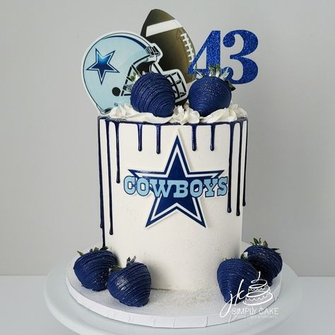 Cowboy Football Cake, Dallas Cowboy Cake For Men, Cowboys Cake For Men, Cowboys Football Cake, Cowboys Birthday Cake, Football Cake Ideas, American Football Cake, Texans Cake, Dallas Cowboys Birthday Cake