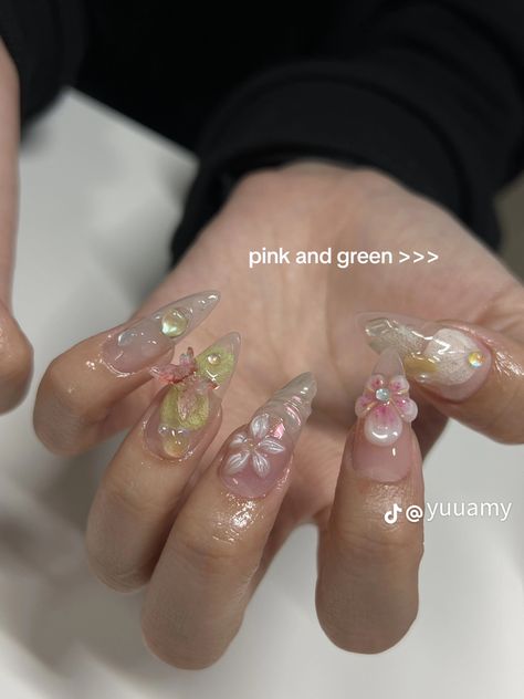 Nail Set Almond, Nails Inspo Acrylic, Almond Stiletto Nails, Floral Spring Nails, Almond Stiletto, Fairy Nails, Soft Coquette, Henna Nails, Fantasy Nails