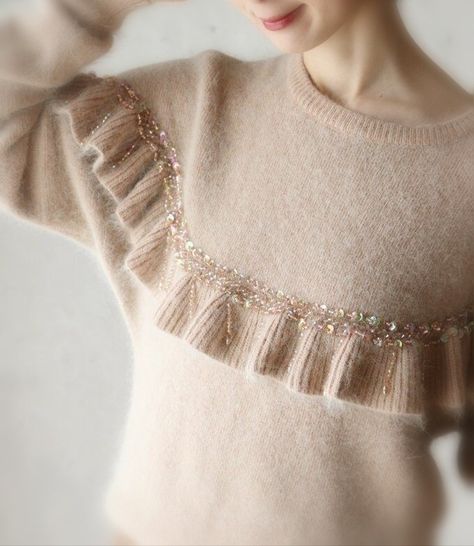 Vivi Fashion, Pearl Knit, Knitwear Details, Knit Stitch Patterns, Beautiful Knitting, Knit Stitch, Handmade Beads, Knit Fashion, Baby Sweaters