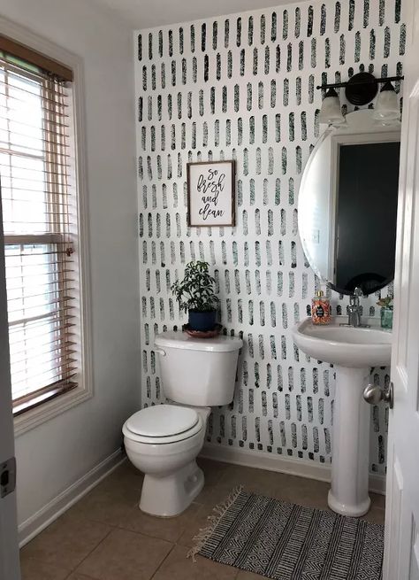 21 of Our Favorite Feature, Accent & Gallery Walls You Can Try Today | Hometalk Diy Sponges, Walls Painting, Painted Bathroom, Inspiration Wallpaper, Small Ideas, Diy Wand, Accent Wall Paint, Diy Accent Wall, Stencils Wall