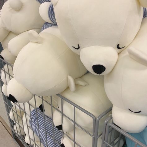 #plushies #plush #homedecor #polarbears #tumblr #aesthetic #cute #white #dolls Baby Blue Aesthetic, Cream Aesthetic, Kawaii Plushies, Korean Aesthetic, Trik Fotografi, Cute Stuffed Animals, Beige Aesthetic, Aesthetic Colors, Beanie Babies