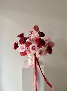 Red Pink Floral Arrangements, Wedding Flowers February, Valentines Day Bouquet Ideas, Valentine’s Day Floral Arrangement, Valentines Day Flower Arrangements, Valentines Day Flowers Bouquet, Valentine’s Day Bouquet, Valentine’s Day Floral Arrangements, Valentines Day Floral Arrangements