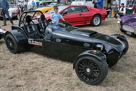 lotus seven | lotus 7 kit car | Flickr - Photo Sharing! Lotus Sports Car, Caterham Seven, Lotus 7, Truck Frames, Lotus Car, British Sports Cars, Big Car, Pedal Cars, Car Projects