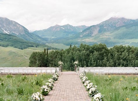 Crested Butte Mountain wedding ceremony view. Mountain range wedding backdrop. Aisle flowers. Altar flowers. White wedding. Crested Butte wedding florsit. Diamond Cross Ranch Wedding, Mountain Wedding Ceremony, Waterfront Wedding Ceremony, Crested Butte Wedding, View Mountain, Mountain Aesthetic, Holy Matrimony, Crested Butte Colorado, Mountain Top Wedding