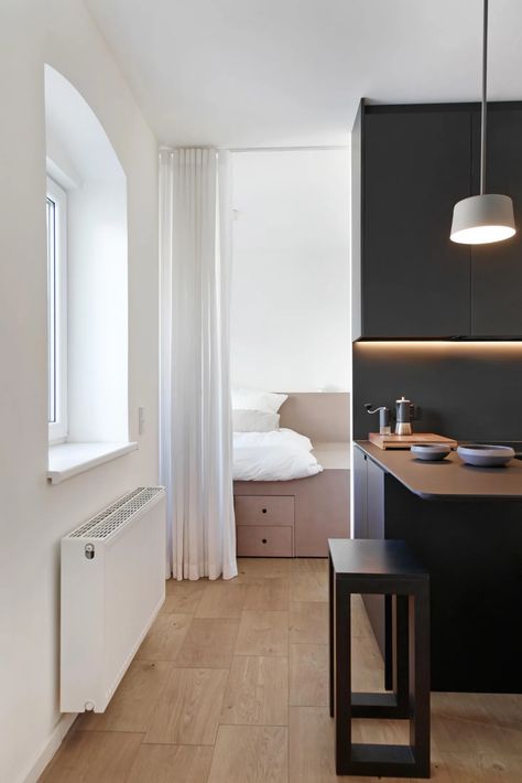 Micro Apartment Friedrichshain, Berlin | Never Too Small Japanese Interior Design Small Spaces, Tiny Japanese Apartment, Bevelled Tiles, Plan Apartment, Open Plan Apartment, Japanese Apartment, Mini Apartments, Simple Benches, Donald Judd