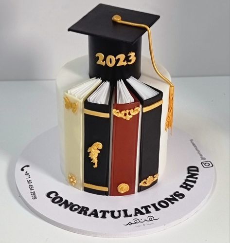 Book Graduation Cakes, Mba Graduation Cake, Graduation Book Cake, Birthday Cake For Papa, Lawyer Cake, Graduation Cake Designs, Fairy Birthday Cake, Graduation Party Cake, 25th Birthday Cakes