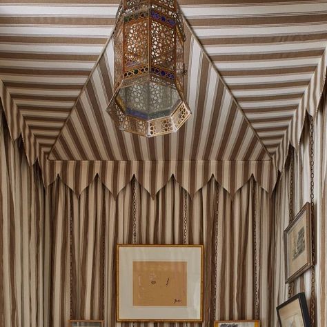 Homes & Gardens on Instagram: "Have you ever heard of tented rooms? Featuring walls and ceilings covered in fabric to mimic the inside of a tent, the traditional interior feature is thought to have originated in late 18th-century Paris. @veere_grenney uses the style to great effect in his courtyard home in Morocco and you can see more examples of tented rooms at the link in bio. . Image from Seeking Beauty by Veere Grenney (published by @vendomepress) Photography by @francescolagnese . #homesandgardens #tented #room" Tented Room, Veere Grenney, Courtyard Home, Tent Room, Fabric Covered Walls, Wallpaper Stencil, Courtyard House, Interiors Design, Traditional Interior