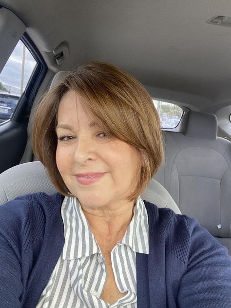 Trendy hairstyles for women over 50 | Im 64 years old and I love my new haircut..👏😜 | Facebook Middle Aged Woman Haircut, Old Women Haircut, Haircut For 50 Year Old Women, My New Haircut, Hair Mistakes, Hairstyles For Women Over 50, New Haircut, Haircut For Older Women, Look Older