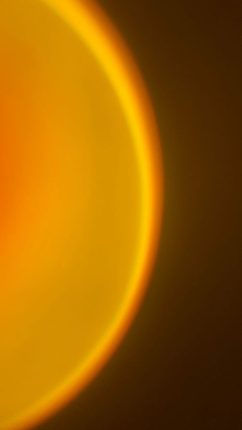 Light And Shadow Photography, Ombre Wallpaper Iphone, Yellow Aesthetic Pastel, Iphone Wallpaper Hipster, Flowery Wallpaper, Simple Phone Wallpapers, Retro Background, Aura Colors, Orange Aesthetic