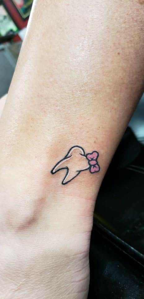 Cute Tooth Tattoo Ideas, Cute Tooth Tattoo, Tooth Tattoo Ideas Dental, Small Tooth Tattoo, Braces Tattoo, Dental Tattoo Ideas Dentists, Wisdom Tooth Tattoo, Tooth Fairy Tattoo, Dental Tattoo Ideas