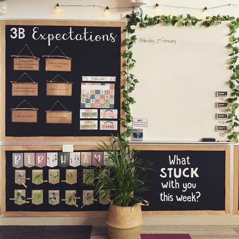 Mrs G on Instagram: “My bulletin boards are finally filling up! Week 1 involved developing our classroom expectations. The students enjoyed foraging for sticks…” Wood Bulletin Board Ideas Classroom, Classroom Announcement Board, Layered Borders Bulletin Boards, Neutral Classroom Decor High School, Dark Green Classroom, Aesthetic Classroom Decor Elementary, Cottage Core Classroom, Nature Classroom Theme, Bulletin Board Ideas For School