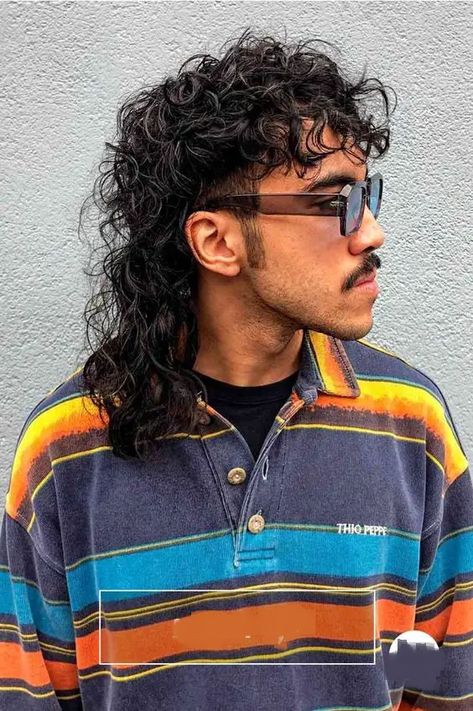 Trendy men's hairstyles for curly hair spring 2024 15 ideas - mens-club.online Long Mullet Short Sides, Hipster Mullet Men, Edgy Mullet Mens, Men’s Shag Mullet, Mullet From The Back, Mullet Men Long, Mullet Hairstyle Mens Curly Long, Long Mullet Haircut, Long Mullet Men