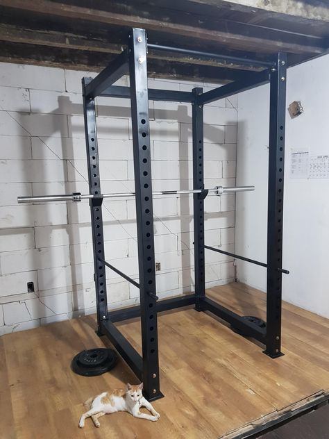 Power Rack Garage Gym, Folding Squat Rack, Diy Power Rack, Diy Gym Equipment, Diy Gym, Folding Walls, Squat Rack, Pull Up Bar, Power Rack