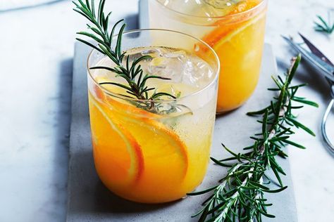 Orange and rosemary gin 'n' tonic Rosemary Gin And Tonic, Easy Dinners For Kids, Cheesecake Swirl Brownies, Christmas Menu Ideas, Pie Maker Recipes, Mini Pie Recipes, Slice Recipes, Just Pies, Japanese Chicken