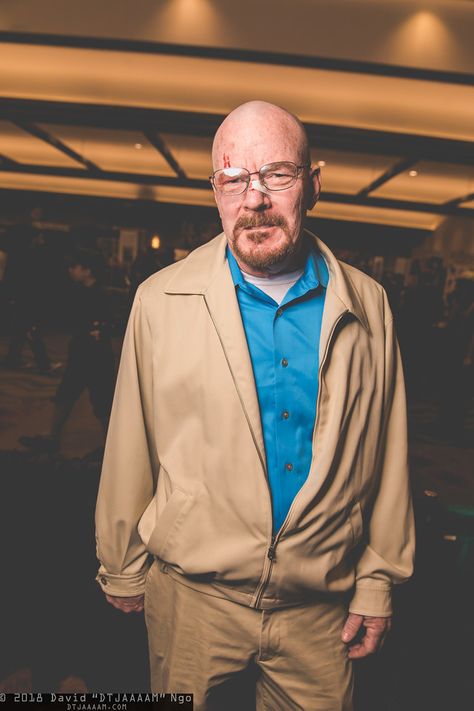 Walter “Heisenberg" White from Breaking Bad | Albuquerque Comic Con 2018, Photo by DTJAAAAM Bad Cosplay, Couple Halloween Costumes For Adults, Awesome Cosplay, Cos Play, Walter White, Couple Halloween, Play Dress, Cosplay Ideas, Couple Halloween Costumes