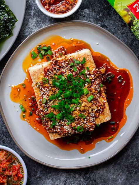 Pan Seared Tofu with Homemade Chili Oil - Eat Figs, Not Pigs Homemade Chili Oil, Seared Tofu, Tofu Chili, Chili Oil Recipe, Tofu Dishes, Asian Inspired Dishes, Homemade Chili, Spicy Chili, Chili Oil