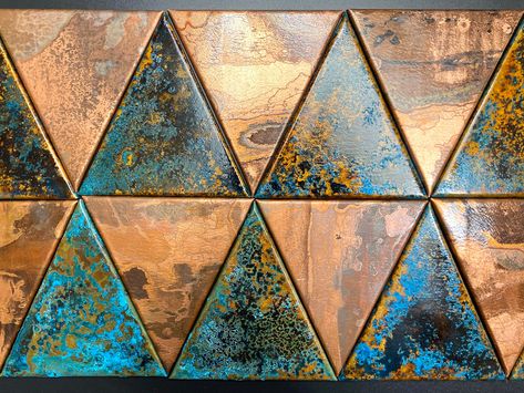 Handmade Copper Tile Backsplash, Kitchen Wall Decor, Fireplace Tiles, Art Deco Tile, Home Decoration, Kitchen Decor, Indoor and Outdoor Tiles, Perfect Wedding Gift for Home, Home Renovation and Interior Design, Custom Backsplash, Renovation Supply, Gift for Homeowner, Handcrafted Tile ✔ Enjoy naturalness and quality with our handmade and 100% pure copper products! 🏡 ⭐ Handmade Copper Tiles ⭐ 🏡 🔺🔻 Triangular copper 🔺🔻 These unique and handmade copper tiles are designed to add elegance and w Art Deco Kitchen Backsplash, Art Deco Tile, Tile Backsplash Kitchen, Copper Tile Backsplash, Art Deco Fireplace, Crystals Art, Deco Tile, Fireplace Tiles, Tiles Art