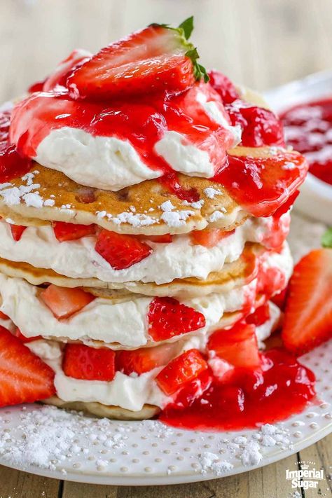 Fluffy Buttermilk Pancake Recipe, Decadent Breakfast, Pancakes Fluffy, Buttermilk Pancakes Fluffy, Sweet Whipped Cream, Strawberry Pancakes, Pancake Recipe Buttermilk, Strawberry Sauce, Fluffy Pancakes