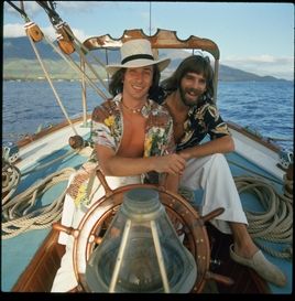 Yacht rock Hall And Oates, Yacht Fashion, Michael Mcdonald, Fall Fashion Skirts, Yacht Rock, Best Yachts, Easy Listening Music, Kenny Loggins, Rock Aesthetic