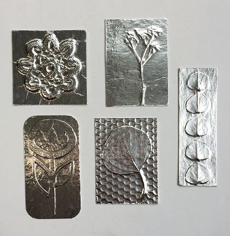 Tin Foil Crafts, Aluminum Foil Crafts, Tin Foil Art, Metal Embossing Art, Aluminum Foil Art, Aluminum Can Crafts, Glue Art, Cloth Paper Scissors, Metal Embossing