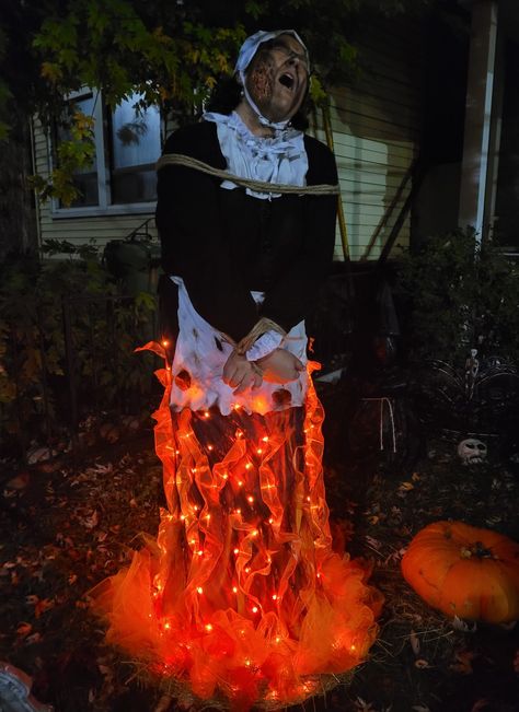 Burning Witch Halloween Costume, Burnt Witch Costume, Witch Burned At Stake Costume, Vintage Horror Costume, Candle Costume Diy, Costumes With Crutches, Witch Burning Costume, Witch On Fire Costume, Halloween Costumes With Lights