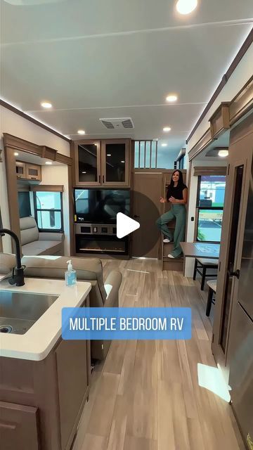 Rv Bedroom Decorating Ideas, Rv Home Ideas, Rv Loft Ideas, Rv Homes Rv Living, Rv Renovation Ideas 5th Wheels, Luxury Rv Interior, Rv Bedroom Ideas, Rv Inside, Rv Decorating Ideas