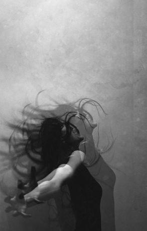 There are moments that the words don't reach. There is suffering too terrible to name. Unusual Photography, Paz Hippie, Emotional Photography, Women Issues, Dark Photography, Photography Inspo, Book Aesthetic, Black And White Photography, Dark Art