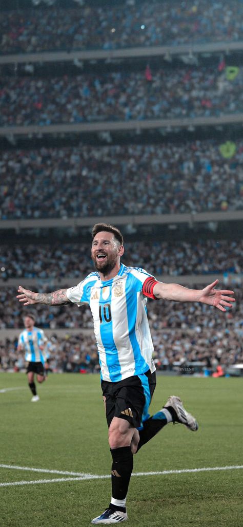 #messi #wallpapers Aura Pics, Messi 2022, Messi 2015, Messi Wallpaper, Messi Pictures, Messi Wallpapers, Lio Messi, Genos Wallpaper, Crystal Palace Fc