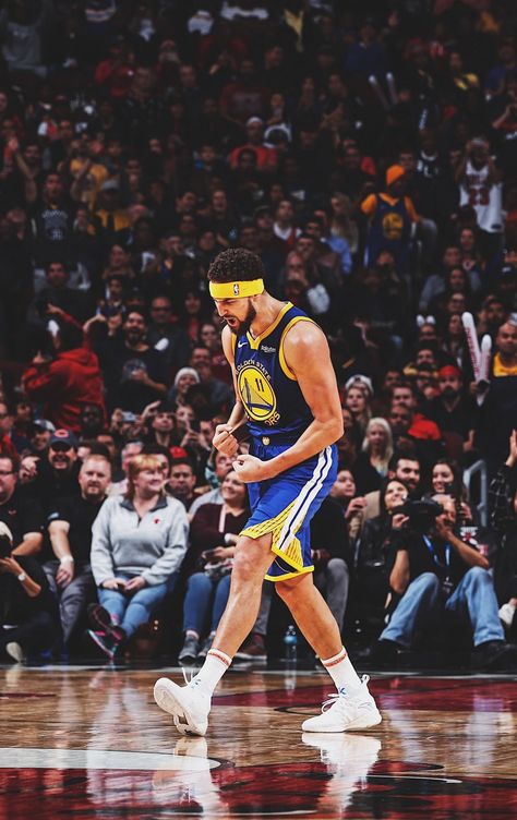 Klay Thompson Aesthetic, Klay Thompson Wallpaper, Thompson Warriors, Nba Wallpapers Stephen Curry, Nba Photos, Stephen Curry Basketball, Nba Stephen Curry, Splash Brothers, Basketball Highlights