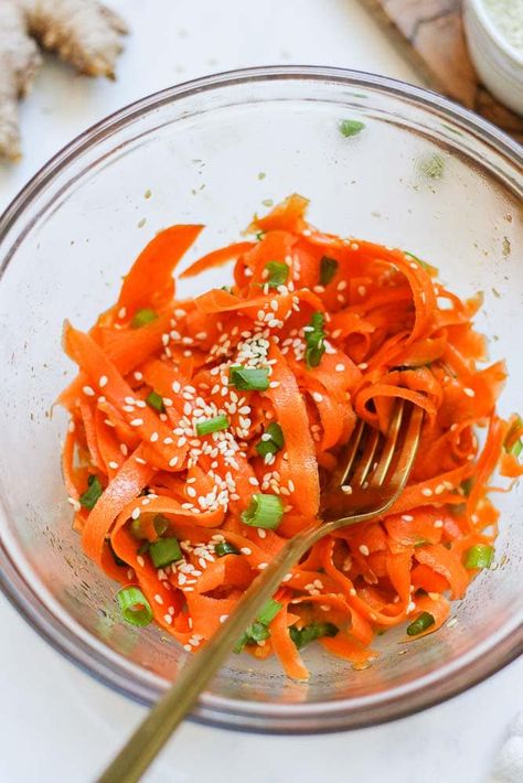 Raw Carrot Salad, Carrot Ribbons, Ginger Rice, Chicken Caesar Pasta, Caesar Pasta Salad, Caesar Pasta, Carrot Salad Recipes, Carrot Slaw, Chicken Caesar Pasta Salad