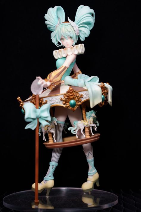 Mlp Human Figures, Pose Reference Figurines, Miku Figure Poses, Anime Figures Sitting, Cool Anime Figures, Kawaii Gundam, Action Figure Poses, Genshin Figures, Hatsune Miku Figurines