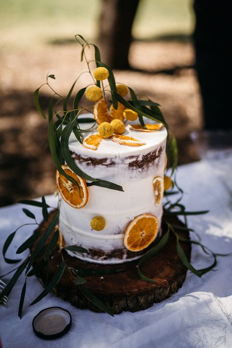 September Wedding Cake, Citrus Wedding Cake, June Weddings, Mexican Cake, Wedding Magazines, Ski Wedding, Cakes Design, Citrus Wedding, Wedding Notebook