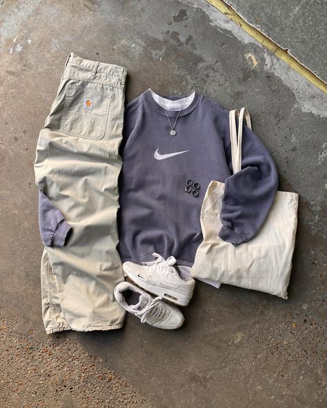 Ten fits we put together with our favourite pieces from today’s 80+ item drop—swipe through and tap to shop ✨ - Shop smart, shop sustainably 🛒 Men Nike Style, Tomboy Smart Outfits, White Shoes Outfit Men, Men Sweatshirt Outfit, Trendy Boy Outfits, Street Fashion Men Streetwear, Smart Outfit, Outfit Inspo Casual, Guys Clothing Styles