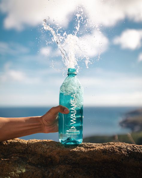 Bottled Water Photography, Water Bottle Photoshoot Ideas, Drink Bottle Photography, Water Bottle Photoshoot, Drinking Water Photography, Water Bottle Photography, Water Product Photography, Water Ads, Water Commercial