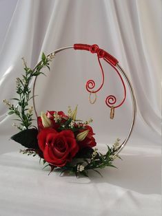 Hoop Centerpieces, Ring Box Wedding Diy, Wedding Goblets, Wedding Ring Cushion, Wedding Ring Holder, Diy Arrangements, Flower Lamp, Ring Holder Wedding, Engagement Decorations